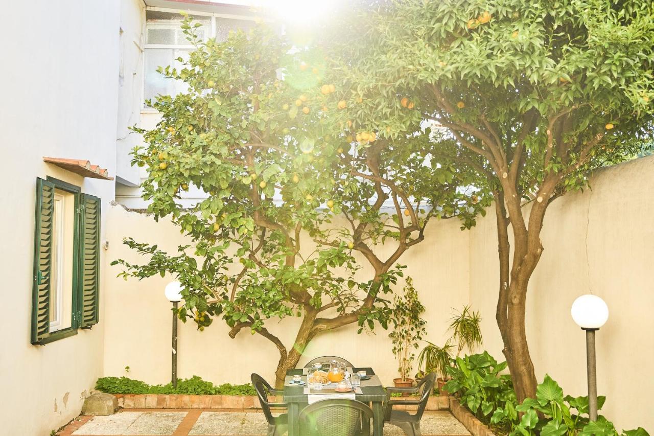 דירות ליבורנו ✦ Garden House In Centro - Free Parking ✦ מראה חיצוני תמונה
