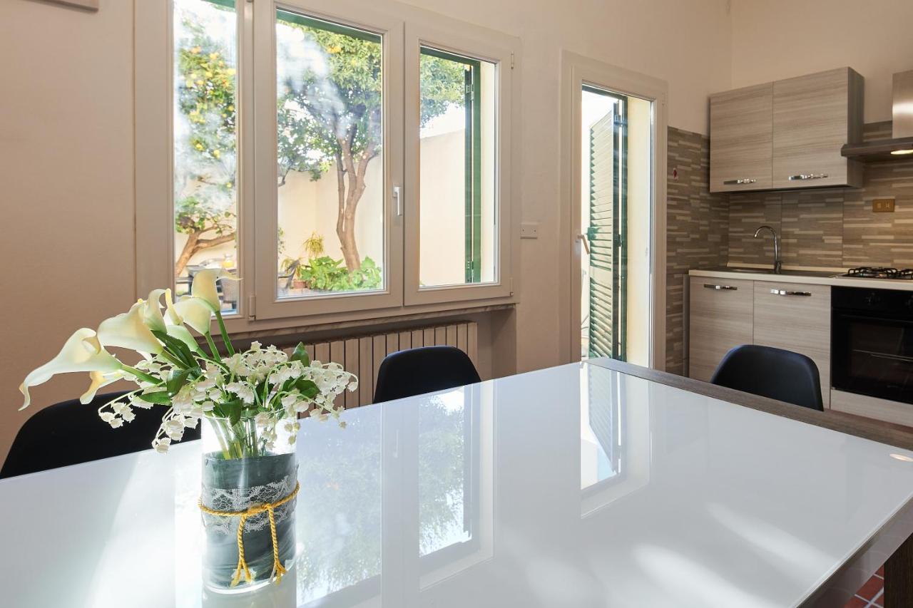 דירות ליבורנו ✦ Garden House In Centro - Free Parking ✦ מראה חיצוני תמונה